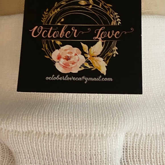 White sweater with puff sleeves - Picture 4 of 6